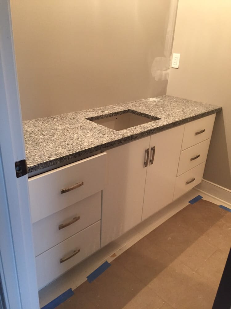 Countertop In Spare Bedroom Bath Is Beautiful And Very Affordable Photo Of Mees Tile Marble Louisville Ky United States Countertop In