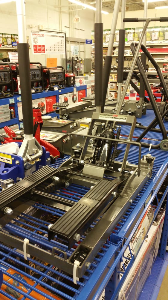 Harbor Freight Tools Hardware Stores 2160 S Sheridan Rd, Midtown