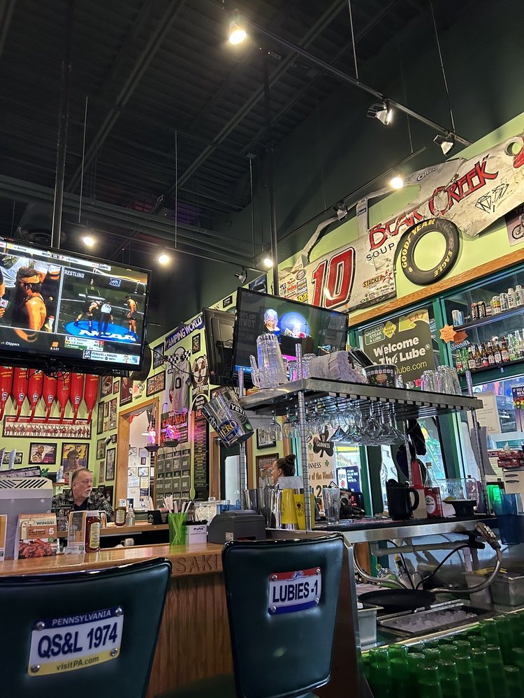 Quaker Steak & Lube