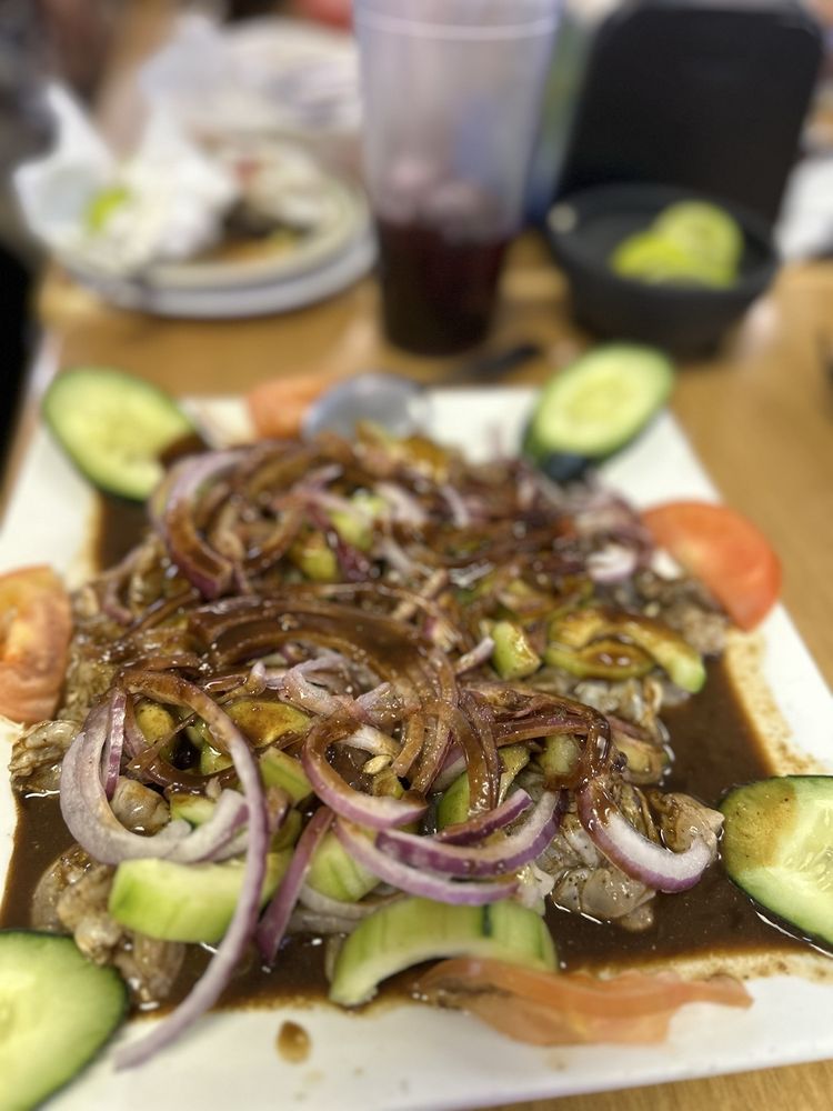 Mariscos El Molcajete