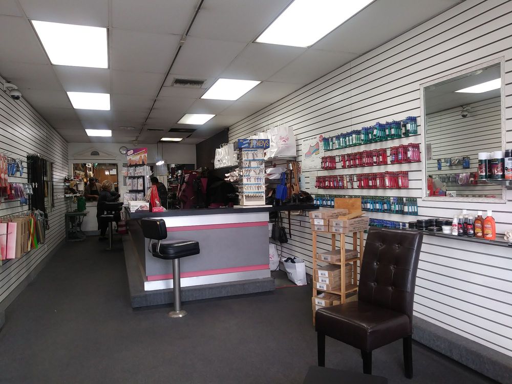Shoe Lab 14 Photos & 51 Reviews Shoe Repair 10639 W Pico Blvd