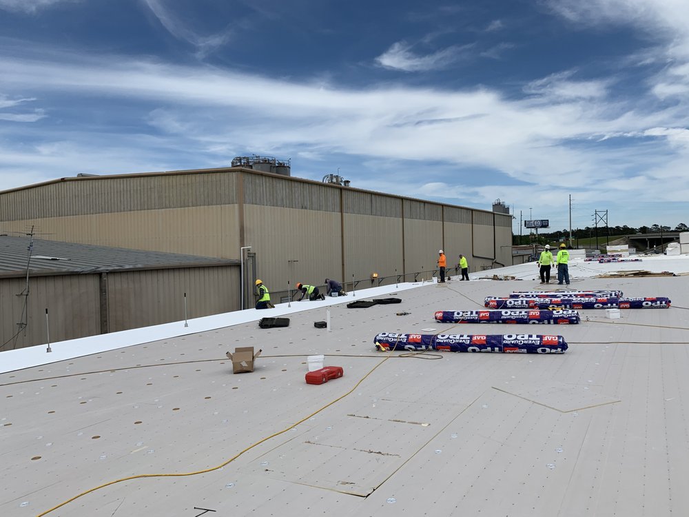 Lucas Roofing