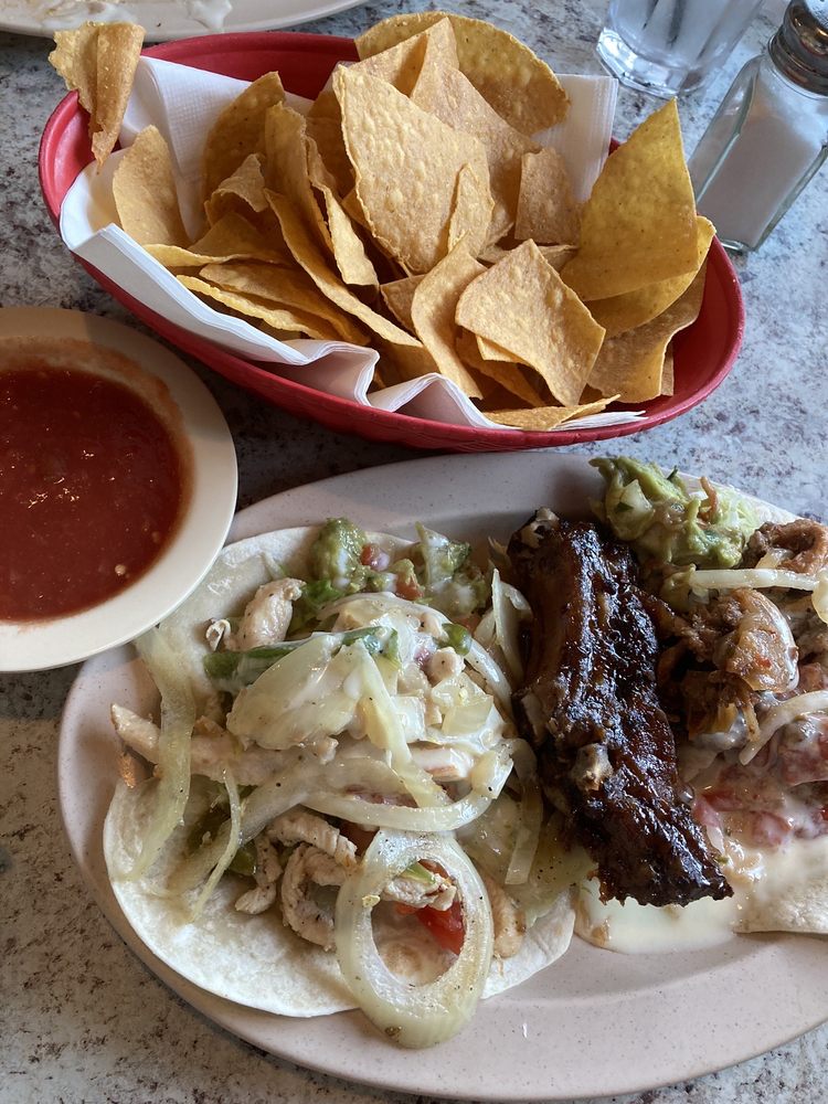 Los Arcos Mexican Restaurant