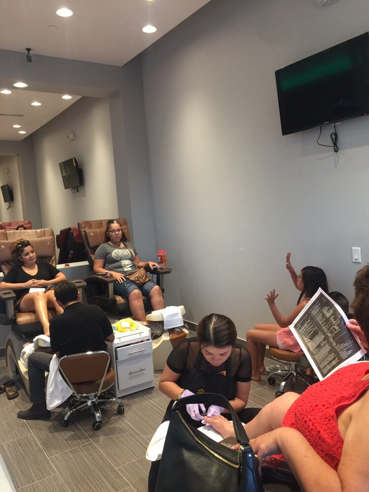 Herbal Nails And Spa Laveen Herbal Nails And Spa Laveen