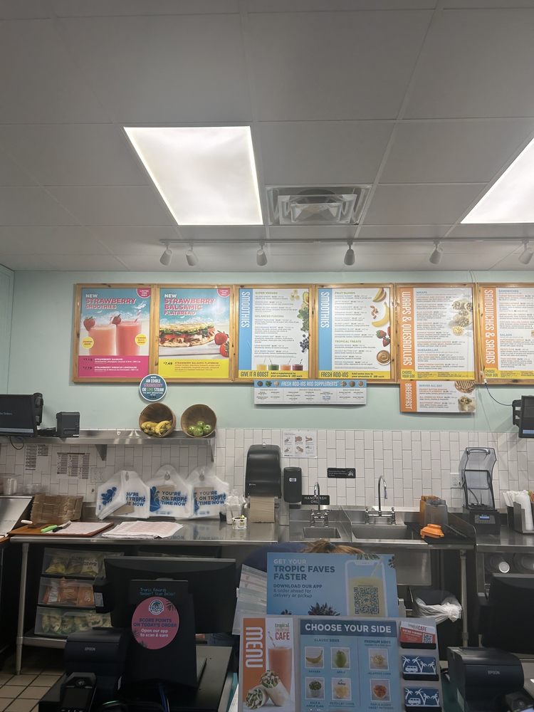 Tropical Smoothie Cafe