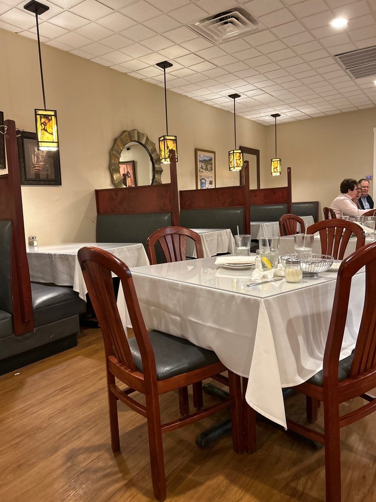 Marino's Italian Cafe