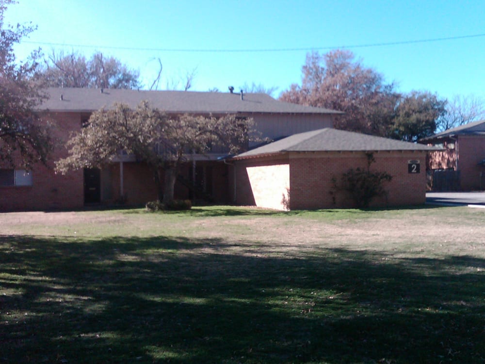 Brookhollow Garden Apartments Apartments 2600 Ivanhoe Ln, Abilene