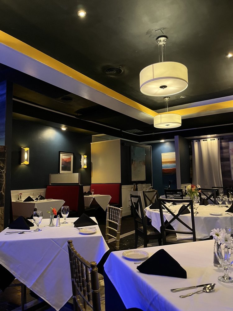 Giovanni's Restaurant