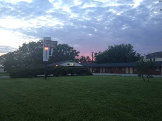 Belmont Motel Hotels 629 E Us Bus 50 Hwy Warrensburg Mo Photo Of Belmont Motel Warrensburg Mo United States