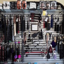 Adult mr name peep superstores — pic 3