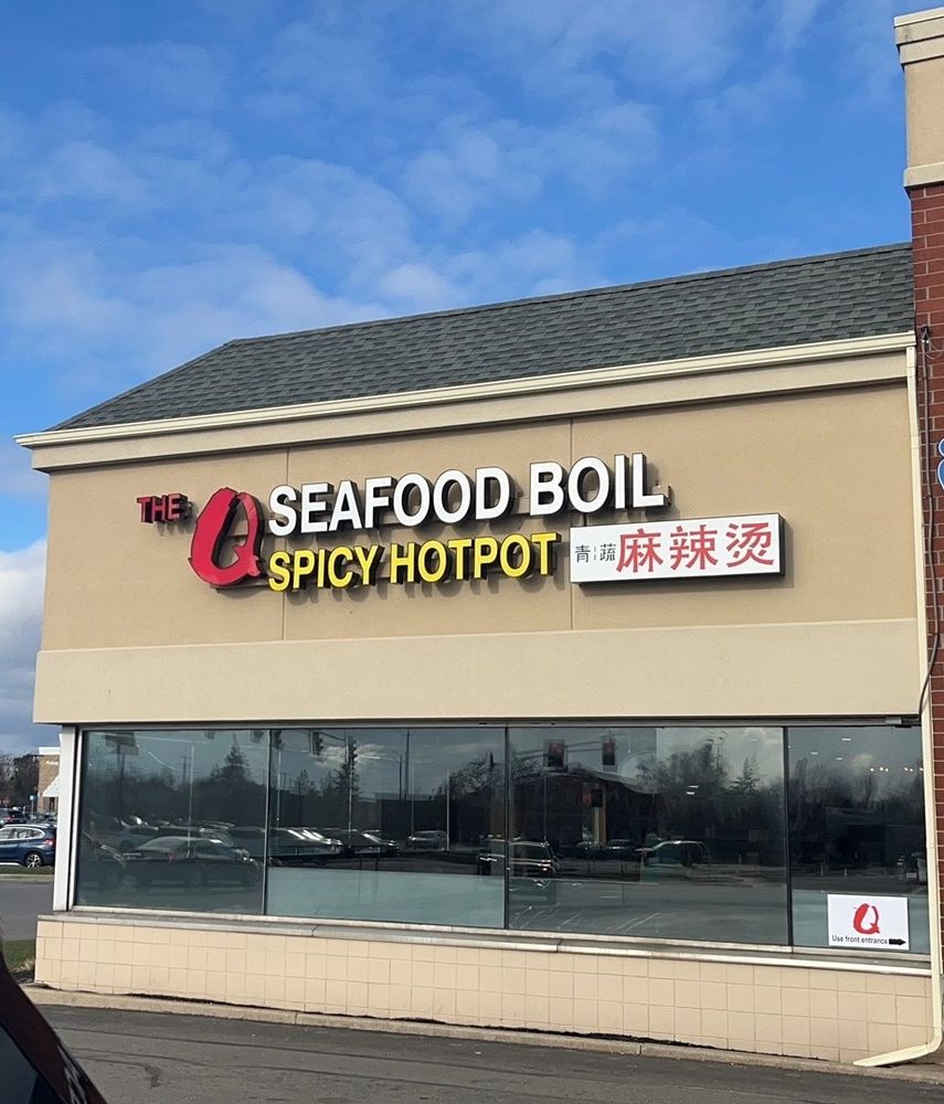 The Q Seafood Boil and Hot Pot
