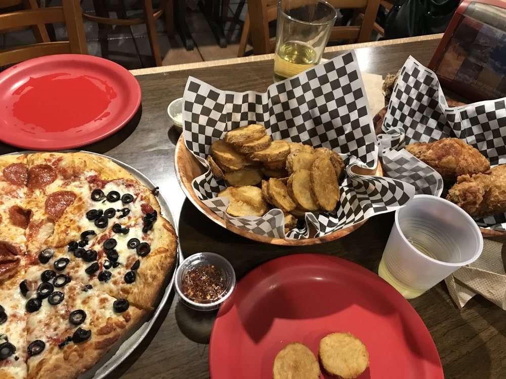 Pizza Chalet 109 Photos & 122 Reviews Pizza 34299 Yucaipa Blvd