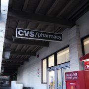 cvs pharmacy 11 photos 44 reviews drugstores 10560 4s