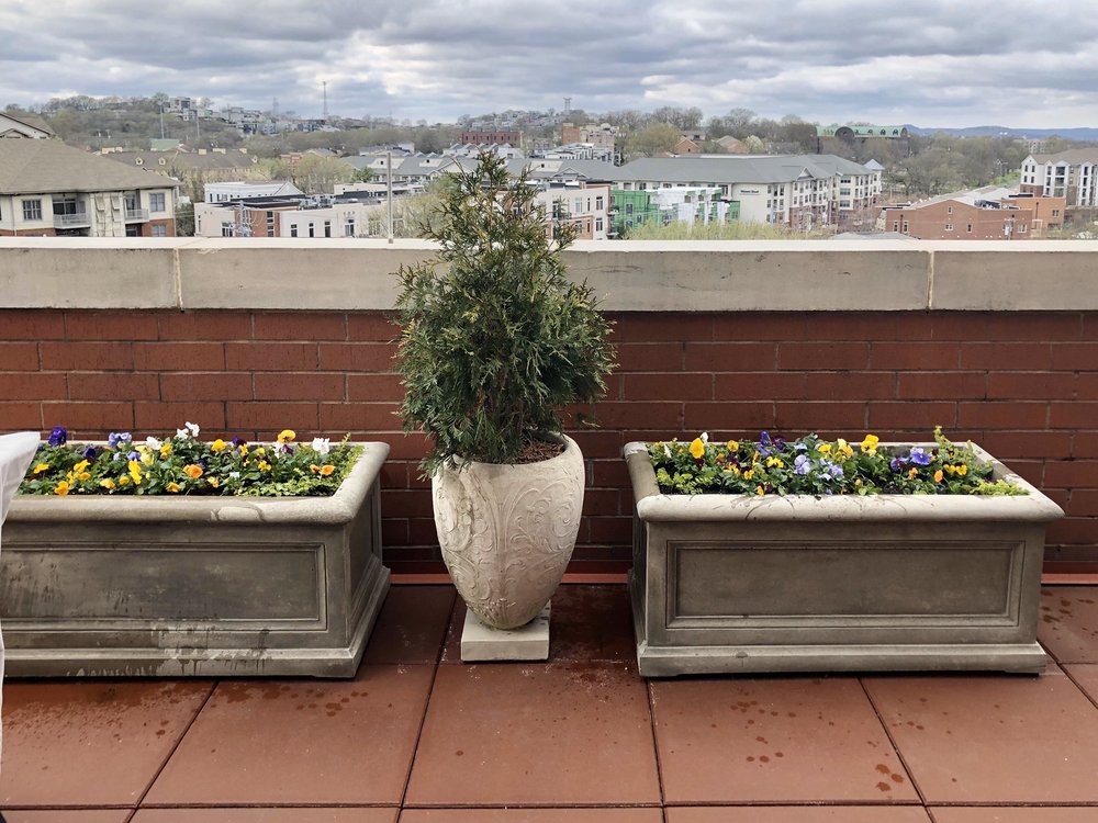 Creekside Garden Center & Landscaping