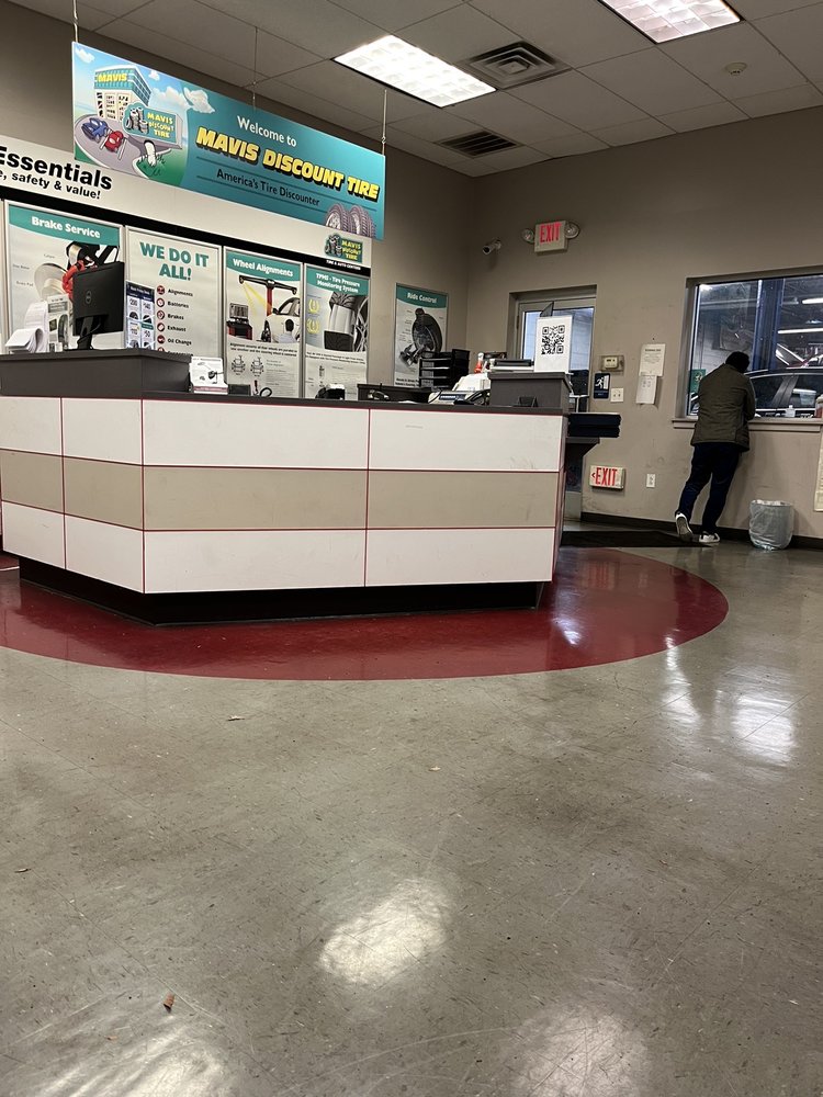 Mavis Discount Tire