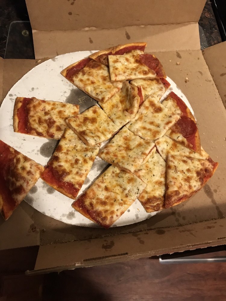 Barraco’s Pizza Order Food Online 24 Reviews Pizza 8915 W159th