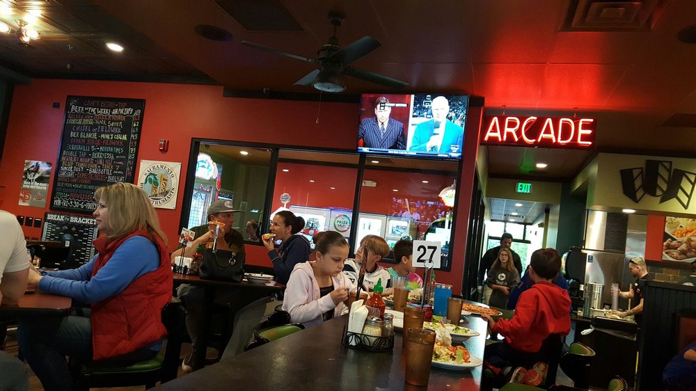 Tv Arcade Area Yelp
