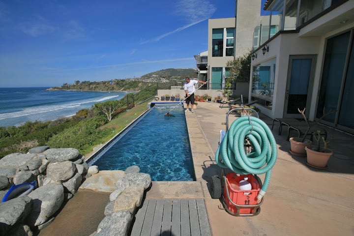 Left Coast Pool and Spa Service