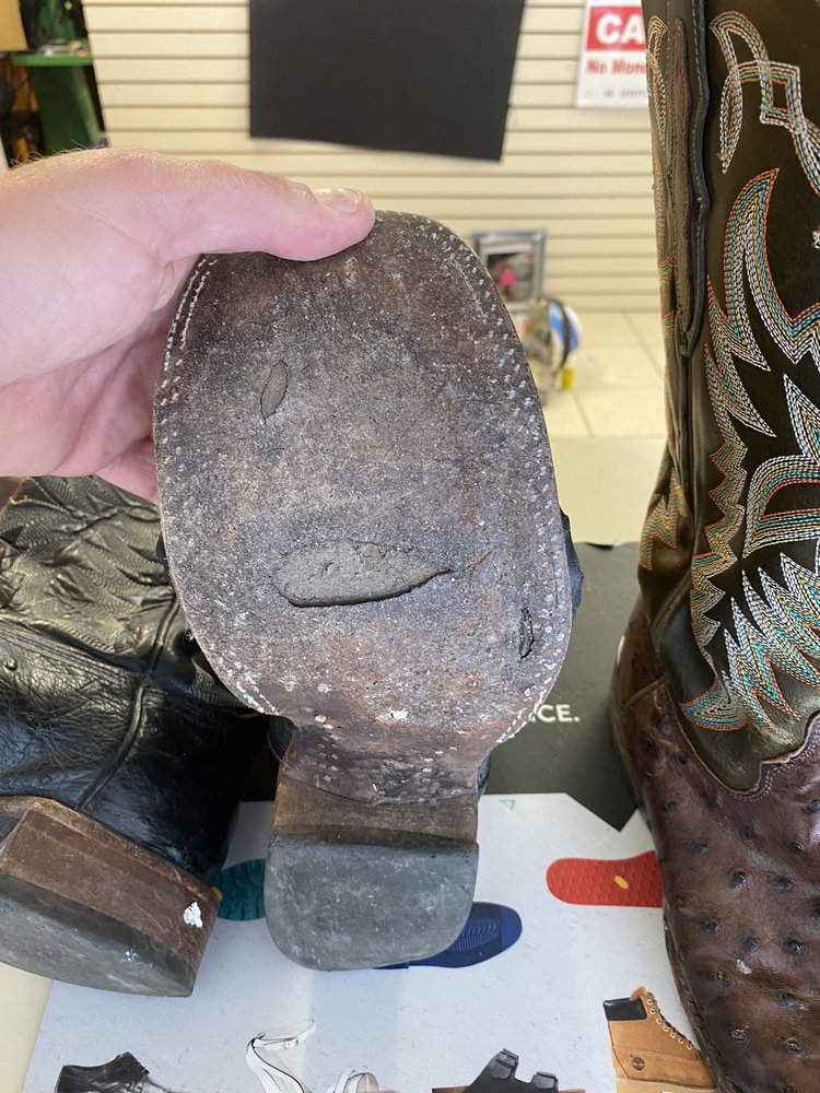 Martinez Shoe Repair
