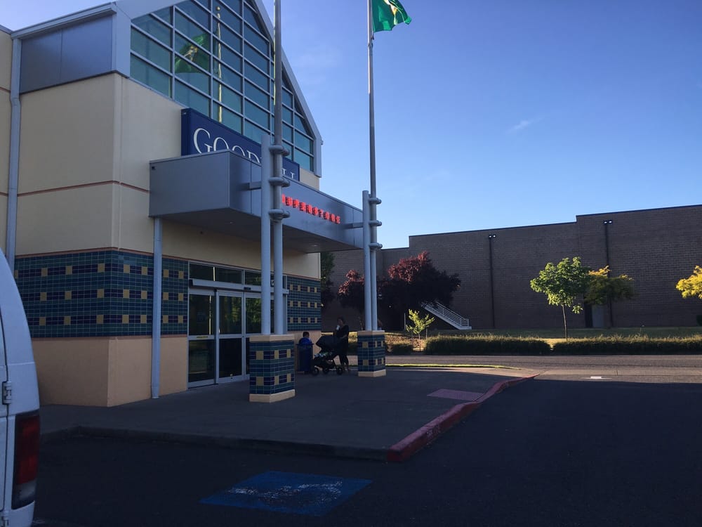 Goodwill Industries of the Columbia Willamette 10 Photos Thrift