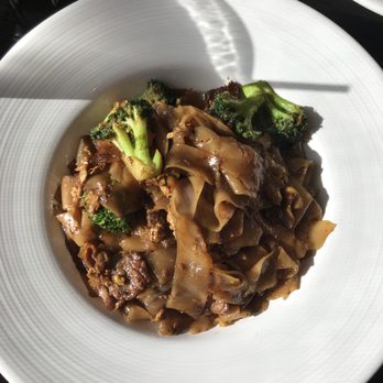 Sutha Thai Kitchen 428 Photos 664 Reviews Thai 1161 Irvine