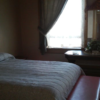 Silver Queen Hotel Wedding Chapel 142 Photos 51 Reviews Silver Queen Hotel Wedding Chapel 142 Photos 51 Reviews Hotels 28 North C St Virginia City Nv Phone Number Yelp