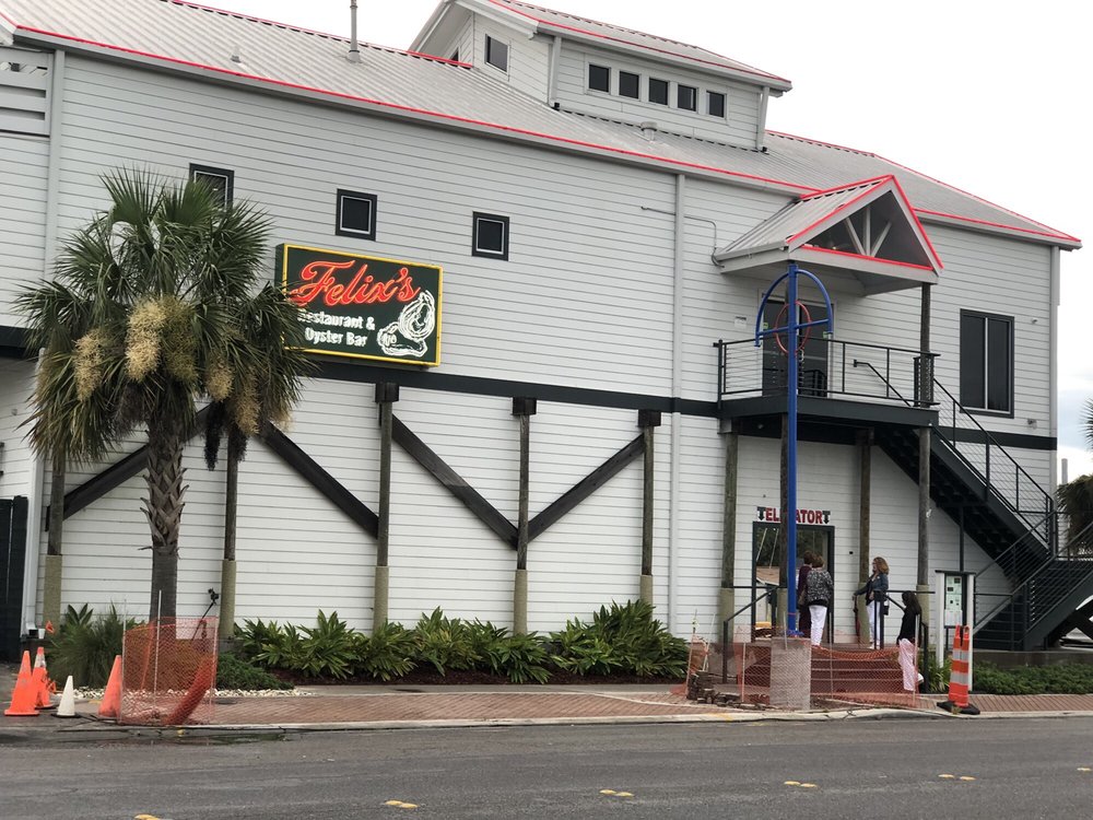 Felix's Restaurant & Oyster Bar