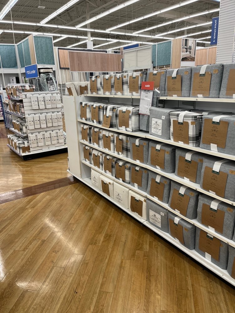 Bed Bath & Beyond