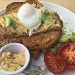 Photo of Le Croissant D'Or - Dublin, Republic of Ireland. Avocado and poached egg on toast
