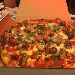 Pizza Pit Order Food Online 10 Reviews Emerson East Photo Of Pizza Pit Madison Wi United States Medium Deluxe