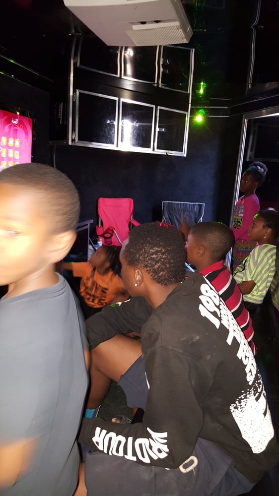 Extreme Game Truck 23 Photos & 50 Reviews Game Truck Rental Long