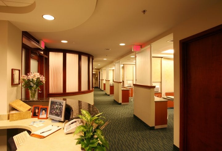 image of business LoPrete S James, DDS