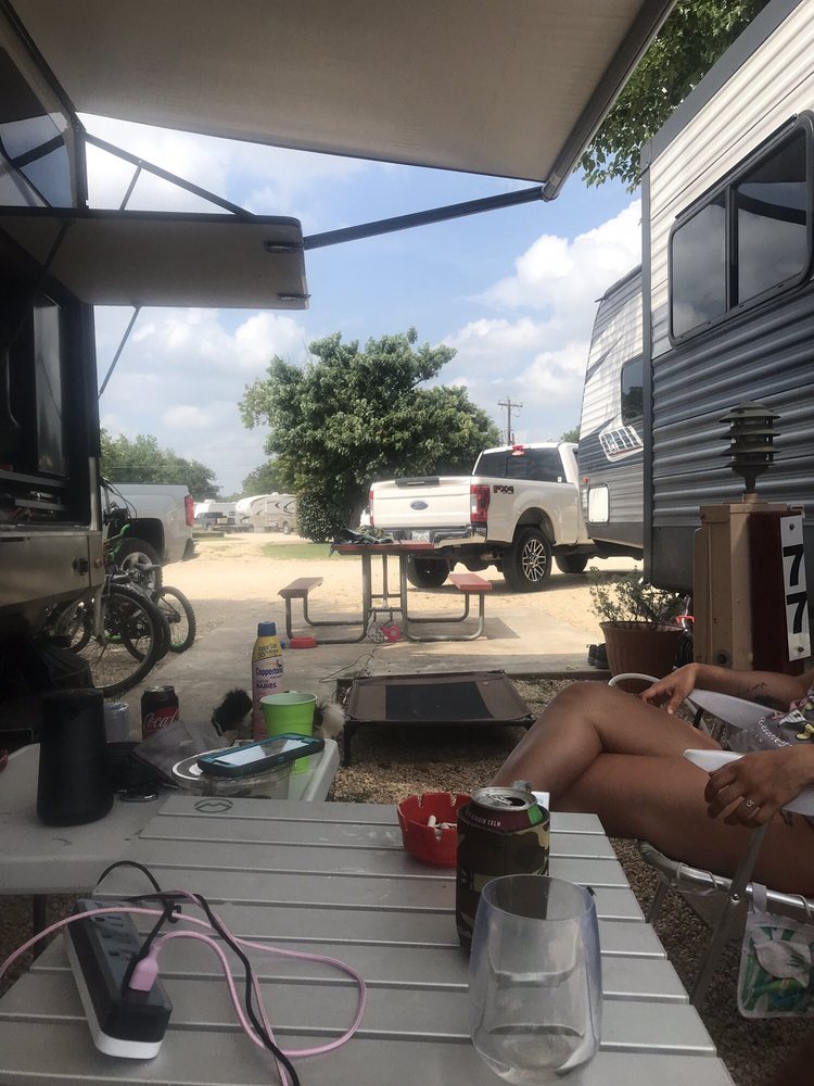 RV Rentals in Fredericksburg, TX Oakwood RV Resort