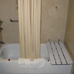Erfield Motel 11 Photos Hotels 626 N Main St Jacksboro Photo Of Erfield Motel Jacksboro Tx United States Ada Bathtub Bench