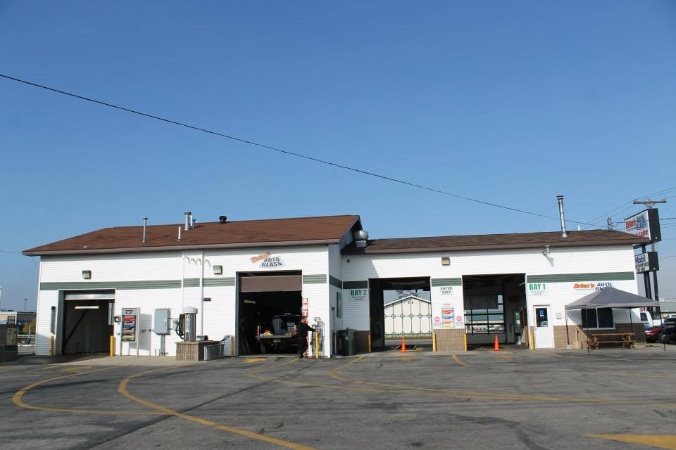 Brian’s Auto Glass & Quick Lube Auto Glass Services 626 N Lincoln