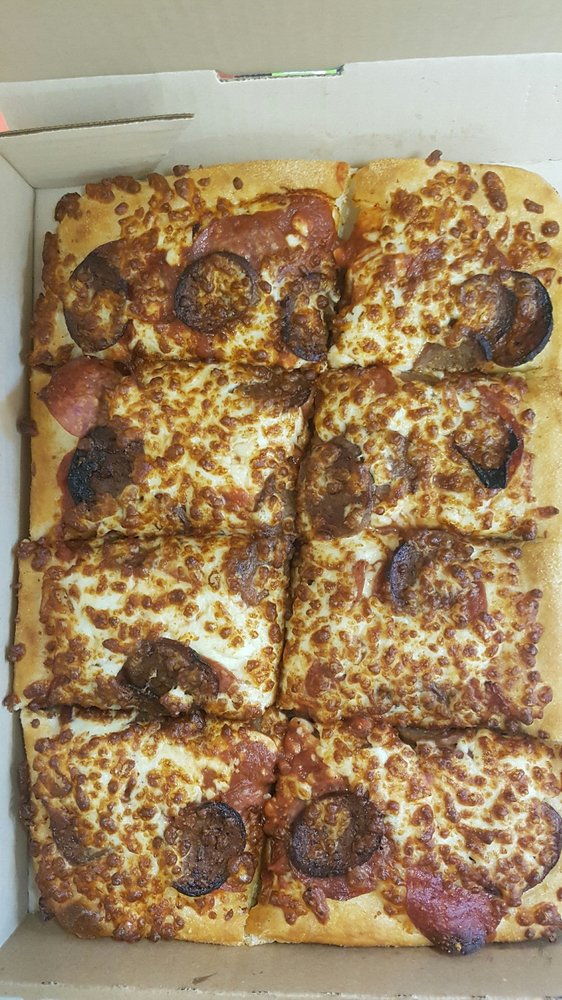 Opening Hours Pizza rated out of 5 from 1 reviews It was my most memorable time at any pizza hut location, i had excellent service, and was an apprecited customer.