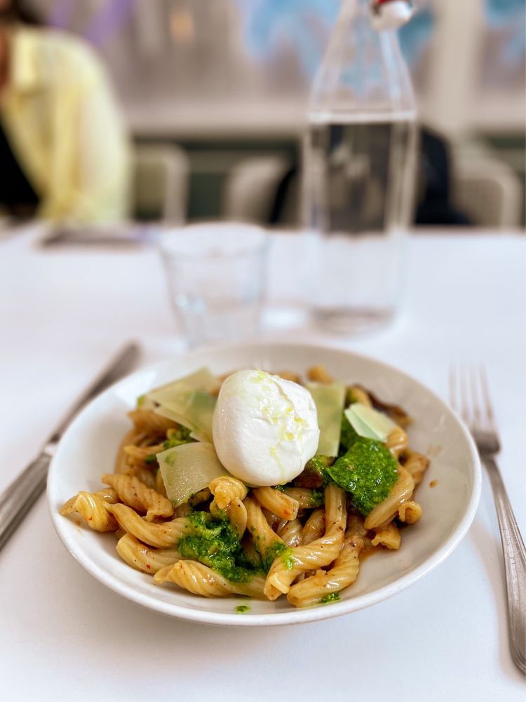 La Pecora Bianca La Pecora Bianca