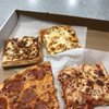 Pino's Pizza
