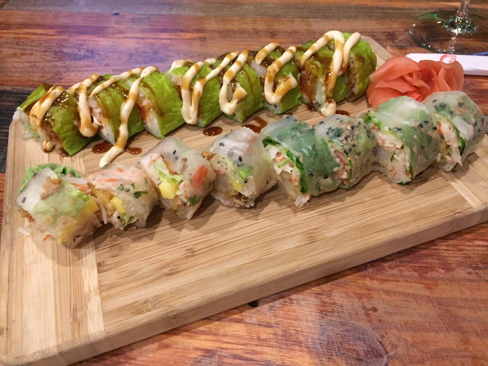 Lyna Lê Sushi