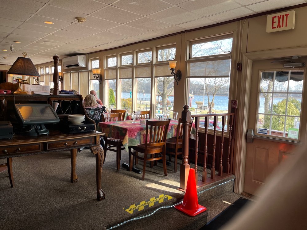 King George II Inn