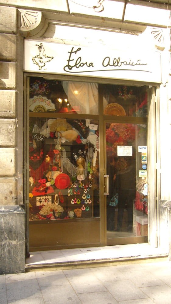 Photos pour Tienda de Flamenco Albaicin Flora Yelp Aparador Retro Colorido ~ Photos pour Tienda de Flamenco Albaicin Flora Yelp