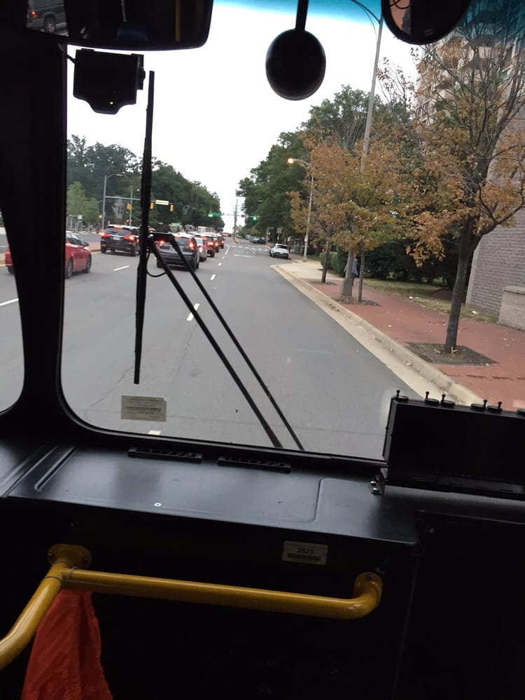 Metrobus 10 Southbound