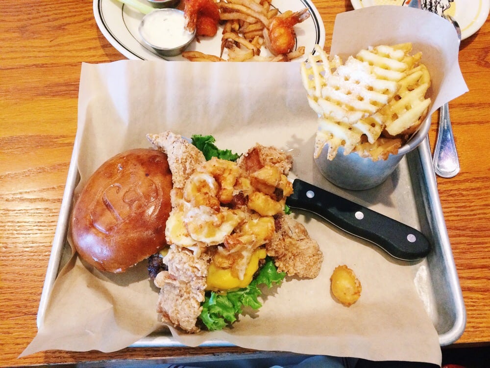 Burger Jones 156 Photos & 320 Reviews Burgers 3200 W Lake St