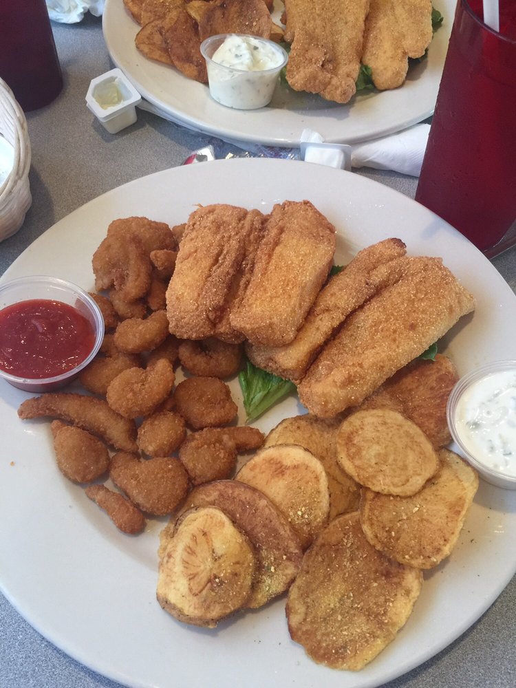 Franklin’s Restaurant (New) 19 Reviews American (Traditional) 900