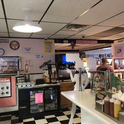 Bokie S Drive In 29 Photos 19 Reviews American Traditional Bokie S Drive In 29 Photos 19 Reviews American Traditional 3960 State Rt 11 Malone Ny Restaurant Phone Number Yelp