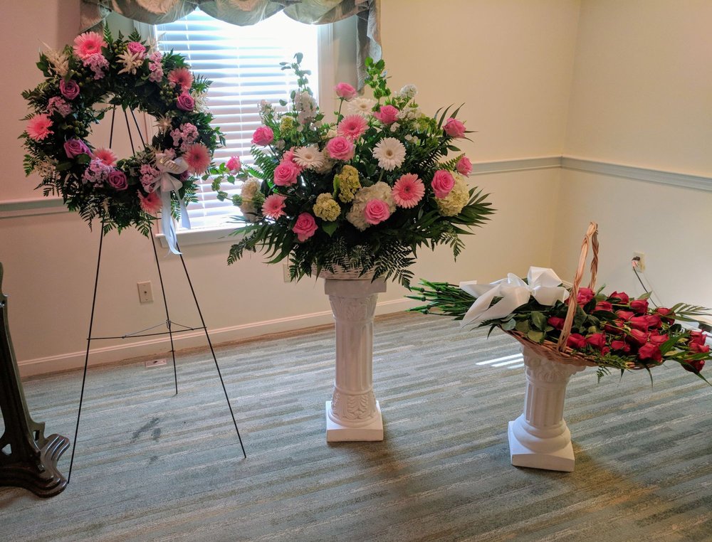 A Village Florist 18 Photos Florists 82 Route 6A, Sandwich, MA