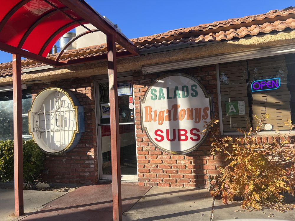 Rigatony's Pizza & Pasta
