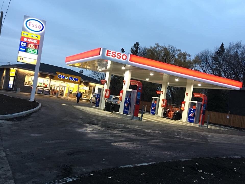 Roblin Park Esso Gas Stations 5198 Roblin Blvd, Winnipeg, MB