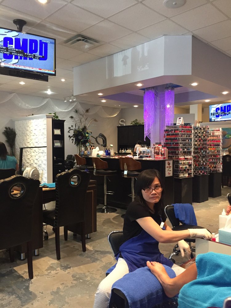 Sami & Co Salon and Nail Spa 43 Photos & 45 Reviews Hair Salons