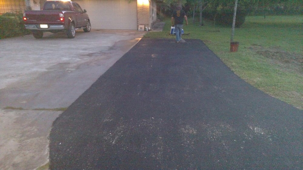 Thomas & Dustin's Asphalt Maintenance